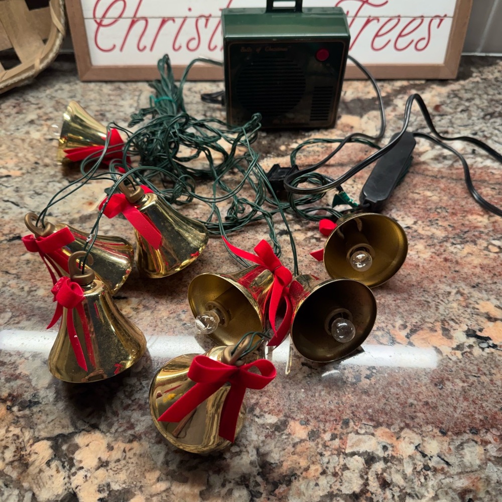 Mr. Christmas Bells of Christmas 10 Brass Bells 15 Songs Vintage